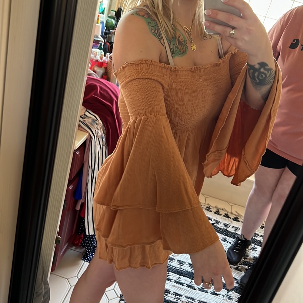 Tan Dress - Size M - Picture 2 of 5